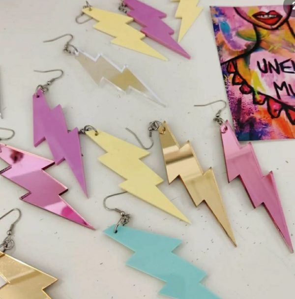 JÄTTISALAMA RAINBOW