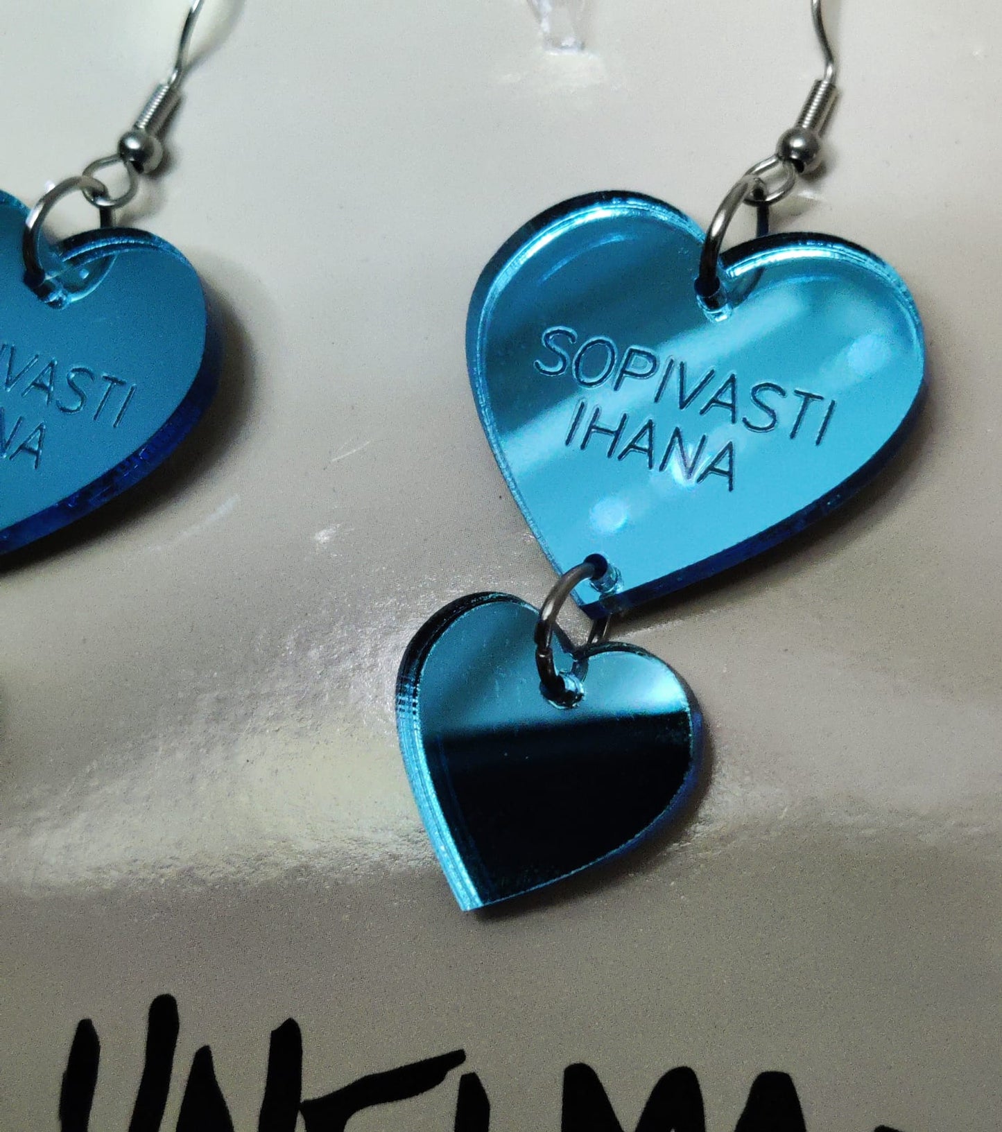 IHANA SINIPEILI kahdella <3